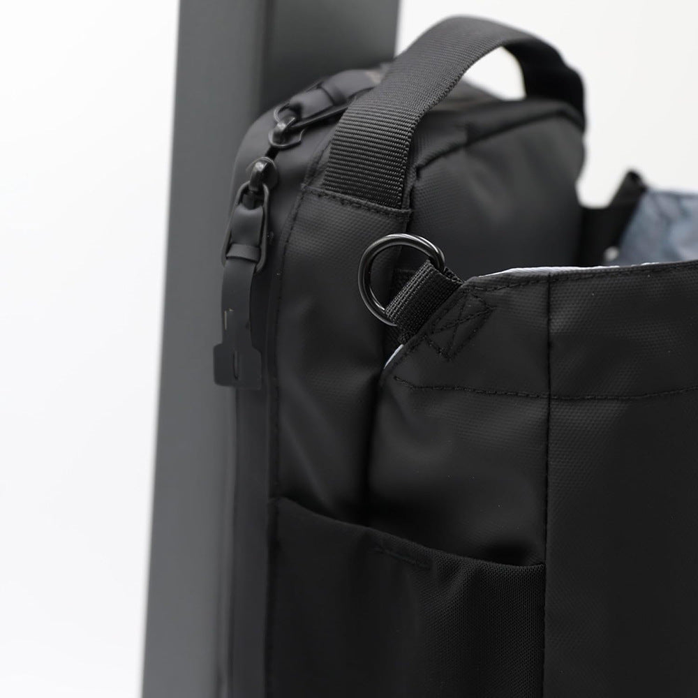 NeatGryp™ Magnetic Gym Bag